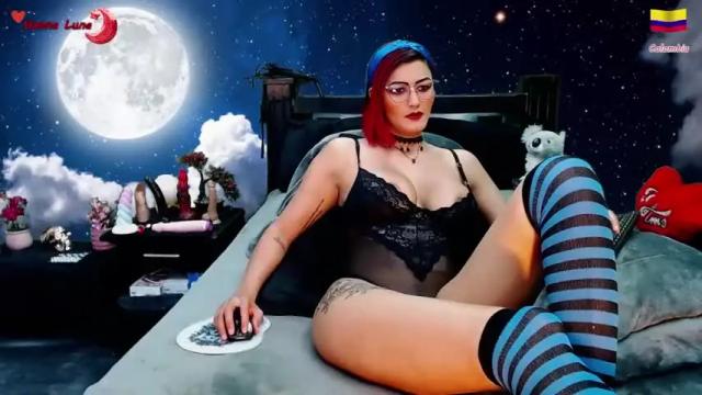 Image 6 of hanna_luna Stream on Chaturbate on 15 months ago