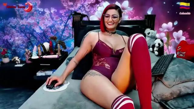 Image 7 of hanna_luna Stream on Chaturbate on 15 months ago