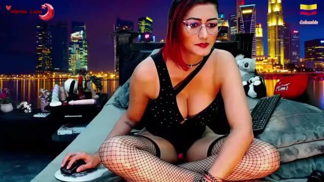 Image 12 of hanna_luna Stream on Chaturbate on 13 months ago