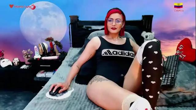 Image 3 of hanna_luna Stream on Chaturbate on 1 month ago