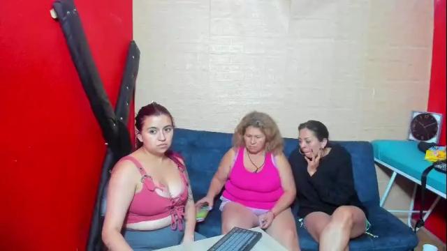 Image 2 of hanna_mature01 Stream on Chaturbate on 1 month ago