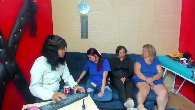 Image 6 of hanna_mature01 Stream on Chaturbate on 1 month ago