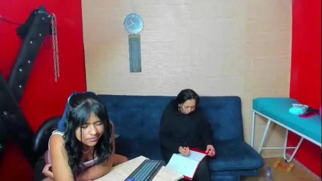 Image 10 of hanna_mature01 Stream on Chaturbate on 19 days ago