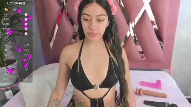 Image 7 of hanna_miller_11 Stream on Chaturbate on 17 months ago