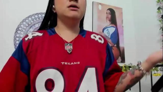 Image 3 of hanna_moore1 Stream on Chaturbate on 1 month ago