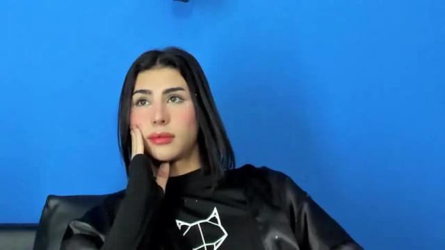 Image 7 of hanna_rouse69_ Stream on Chaturbate on 16 months ago