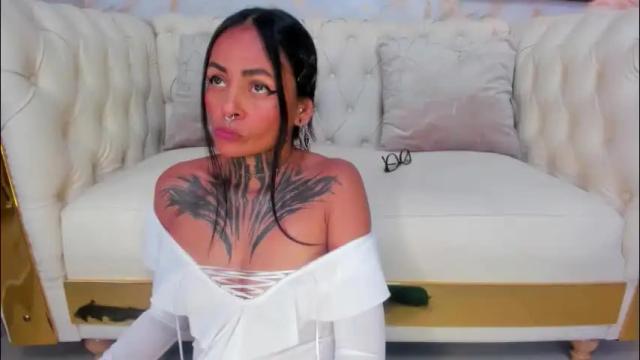 Image 8 of hanna_slut Stream on Chaturbate on 11 hours ago