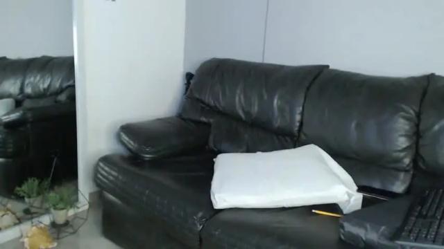 Image 8 of hanna_sweet07 Stream on Chaturbate on 16 months ago