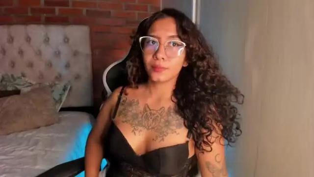 Image 6 of hanna_witch Stream on Chaturbate on 13 months ago