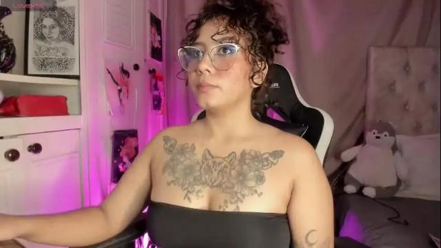 Image 2 of hanna_witch Stream on Chaturbate on 1 month ago