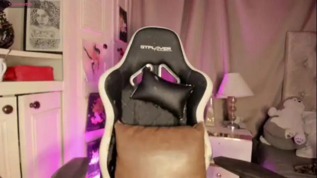 Image 3 of hanna_witch Stream on Chaturbate on 1 month ago