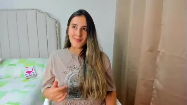 Image 2 of hannaa86 Stream on Chaturbate on 29 days ago