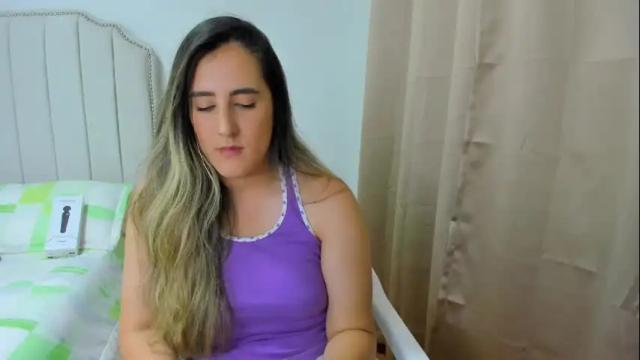 Image 3 of hannaa86 Stream on Chaturbate on 27 days ago