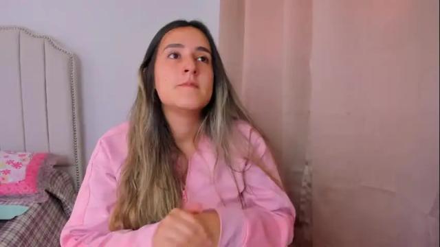 Image 7 of hannaa86 Stream on Chaturbate on 25 days ago