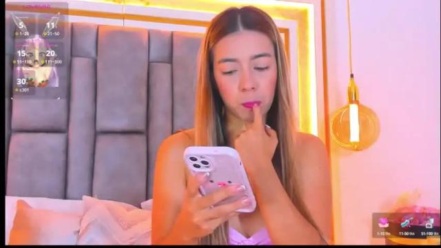 Image 6 of hannabronw Stream on Chaturbate on 15 days ago
