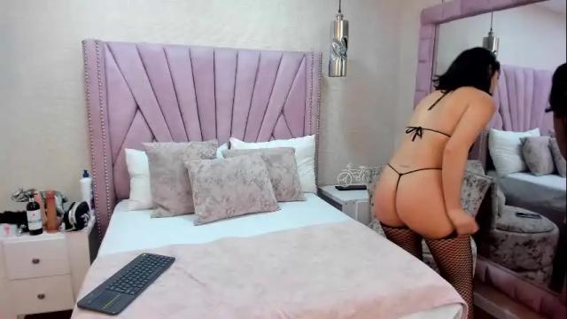 Image 2 of hannadawsons Stream on Chaturbate on 26 days ago