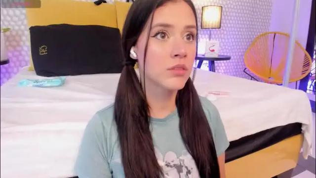 Image 8 of hannadowling_gh Stream on Chaturbate on 1 month ago