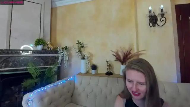Image 8 of hannaflower_ Stream on Chaturbate on 22 months ago
