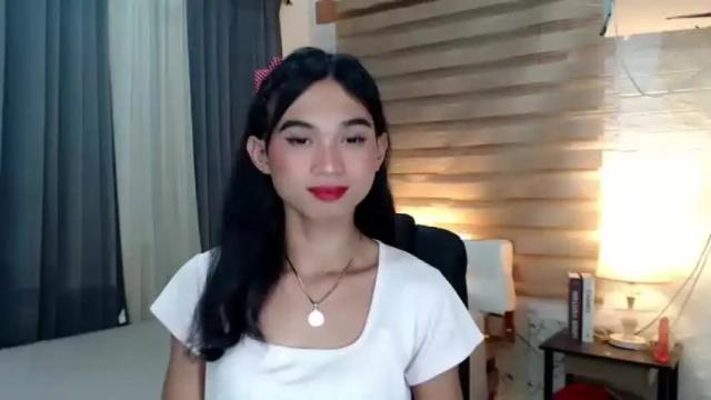 Image 3 of hannah_davis69 Stream on Chaturbate on 15 months ago