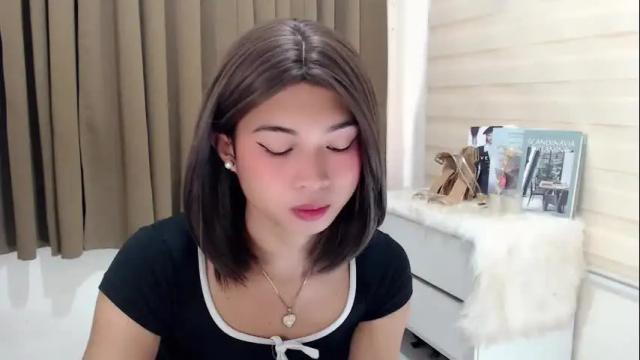 Image 3 of hannah_davis69 Stream on Chaturbate on 2 days ago