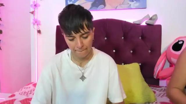 Thumbnail 1, hannah_emma's Stream at Chaturbate, 18 months ago