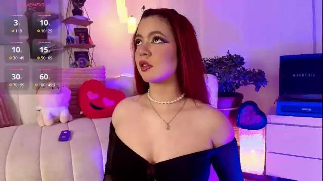 Image 4 of hannah_lovee Stream on Chaturbate on 22 days ago