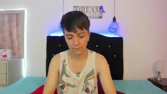 Image 3 of hannah_queen__ Stream on Chaturbate on 13 months ago
