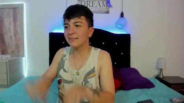 Image 4 of hannah_queen__ Stream on Chaturbate on 13 months ago