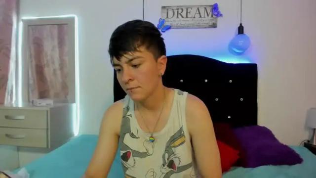 Image 7 of hannah_queen__ Stream on Chaturbate on 13 months ago