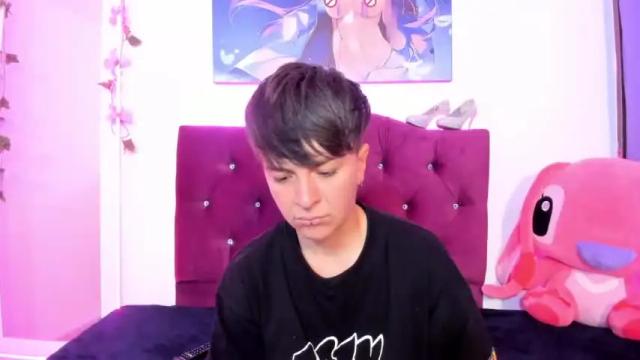 Image 10 of hannah_sweet1 Stream on Chaturbate on 19 months ago