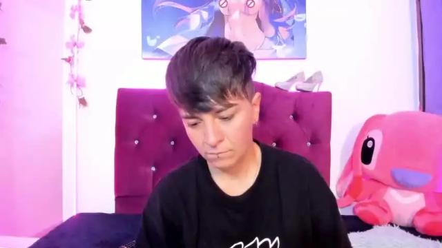 Image 2 of hannah_sweet1 Stream on Chaturbate on 19 months ago