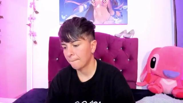 Image 8 of hannah_sweet1 Stream on Chaturbate on 19 months ago