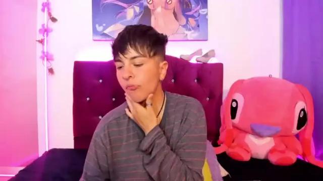 Image 2 of hannah_sweet1 Stream on Chaturbate on 18 months ago