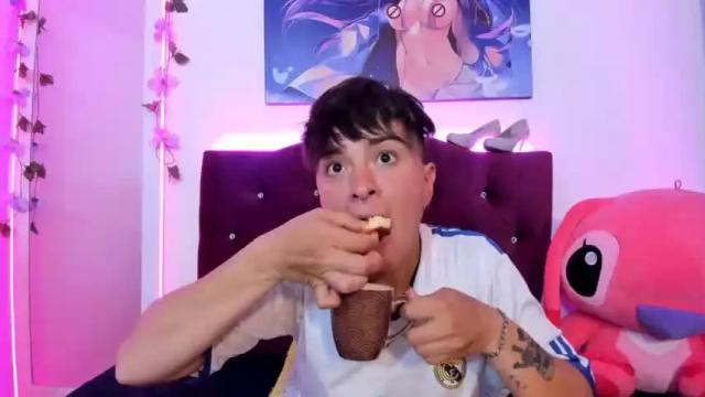 Image 10 of hannah_sweet1 Stream on Chaturbate on 18 months ago