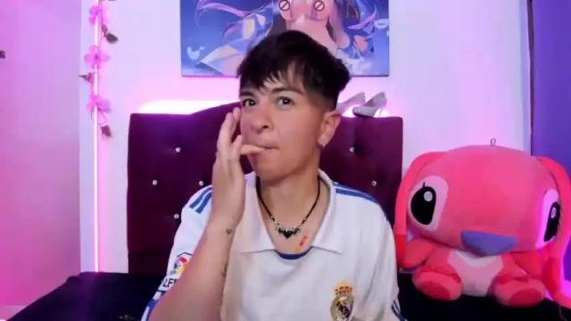 Image 2 of hannah_sweet1 Stream on Chaturbate on 18 months ago