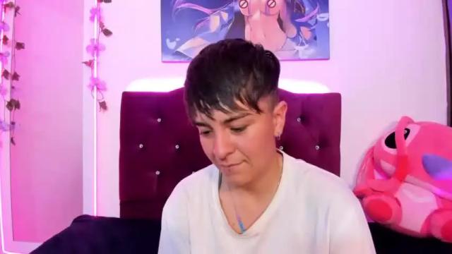 Image 12 of hannah_sweet1 Stream on Chaturbate on 18 months ago