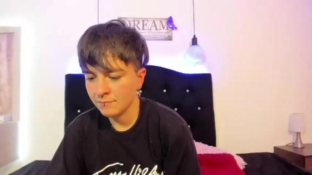 Image 11 of hannah_sweet1 Stream on Chaturbate on 18 months ago