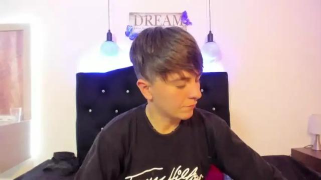 Image 6 of hannah_sweet1 Stream on Chaturbate on 18 months ago
