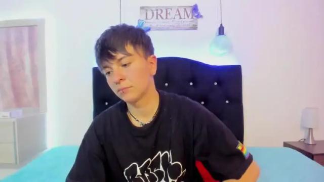 Image 4 of hannah_sweet1 Stream on Chaturbate on 18 months ago