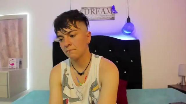 Image 2 of hannah_sweet1 Stream on Chaturbate on 18 months ago