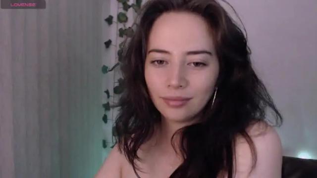 Image 12 of hannah_valhalla Stream on Chaturbate on 22 months ago