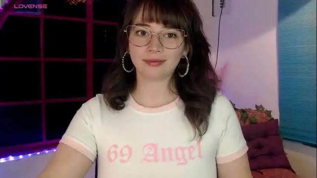 Image 10 of hannah_valhalla Stream on Chaturbate on 6 months ago