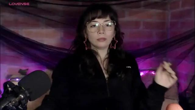 Thumbnail 1, hannah_valhalla's Stream at Chaturbate, 17 days ago