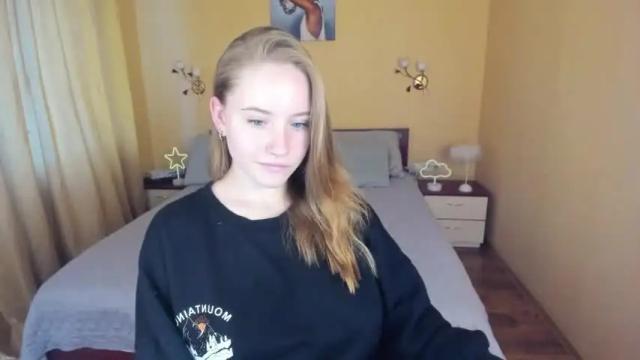 Image 2 of hannaharperr Stream on Chaturbate on 19 months ago