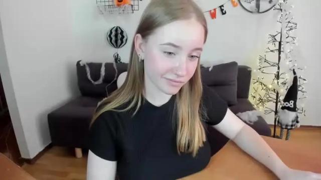 Image 6 of hannaharperr Stream on Chaturbate on 18 months ago