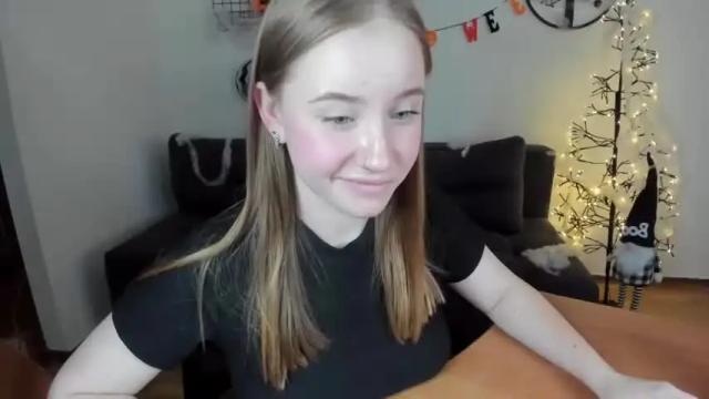 Image 7 of hannaharperr Stream on Chaturbate on 18 months ago