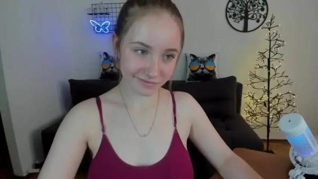 Image 8 of hannaharperr Stream on Chaturbate on 18 months ago