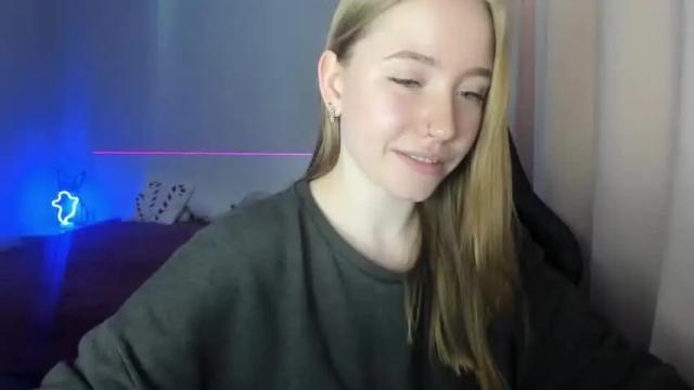 Image 11 of hannaharperr Stream on Chaturbate on 16 months ago