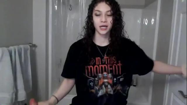 Image 7 of hannahbreeze Stream on Chaturbate on 18 months ago