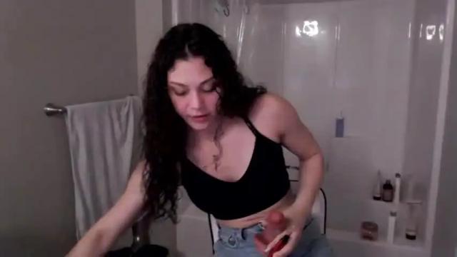 Image 10 of hannahbreeze Stream on Chaturbate on 18 months ago